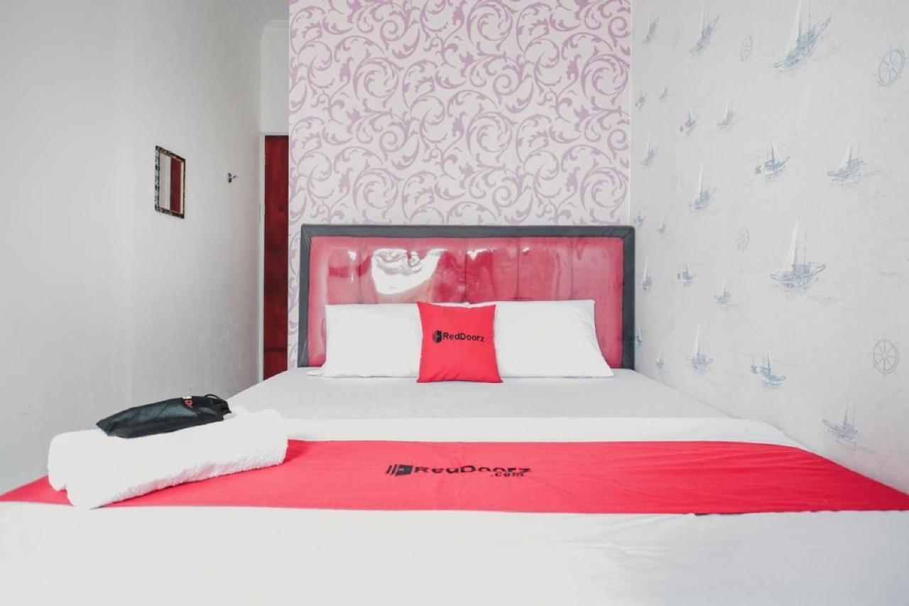 Reddoorz Near Nagoya Hill Batam 4 Hotel Jodoh  Buitenkant foto