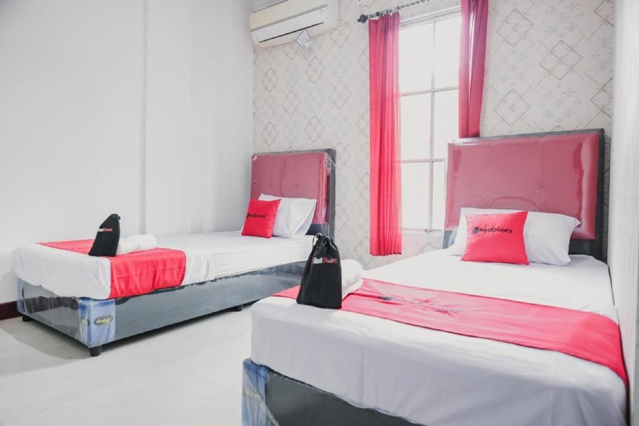 Reddoorz Near Nagoya Hill Batam 4 Hotel Jodoh  Buitenkant foto