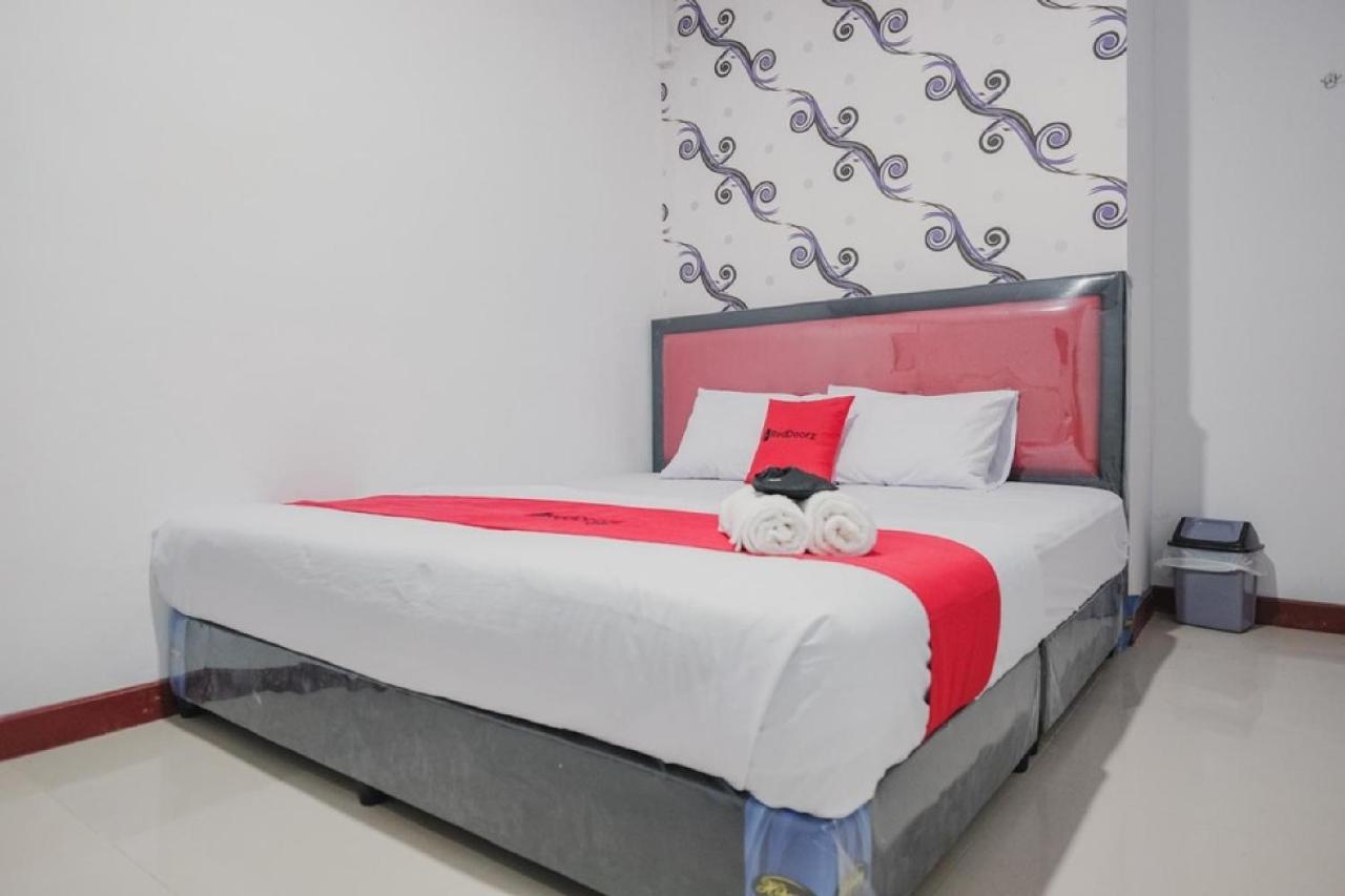 Reddoorz Near Nagoya Hill Batam 4 Hotel Jodoh  Buitenkant foto